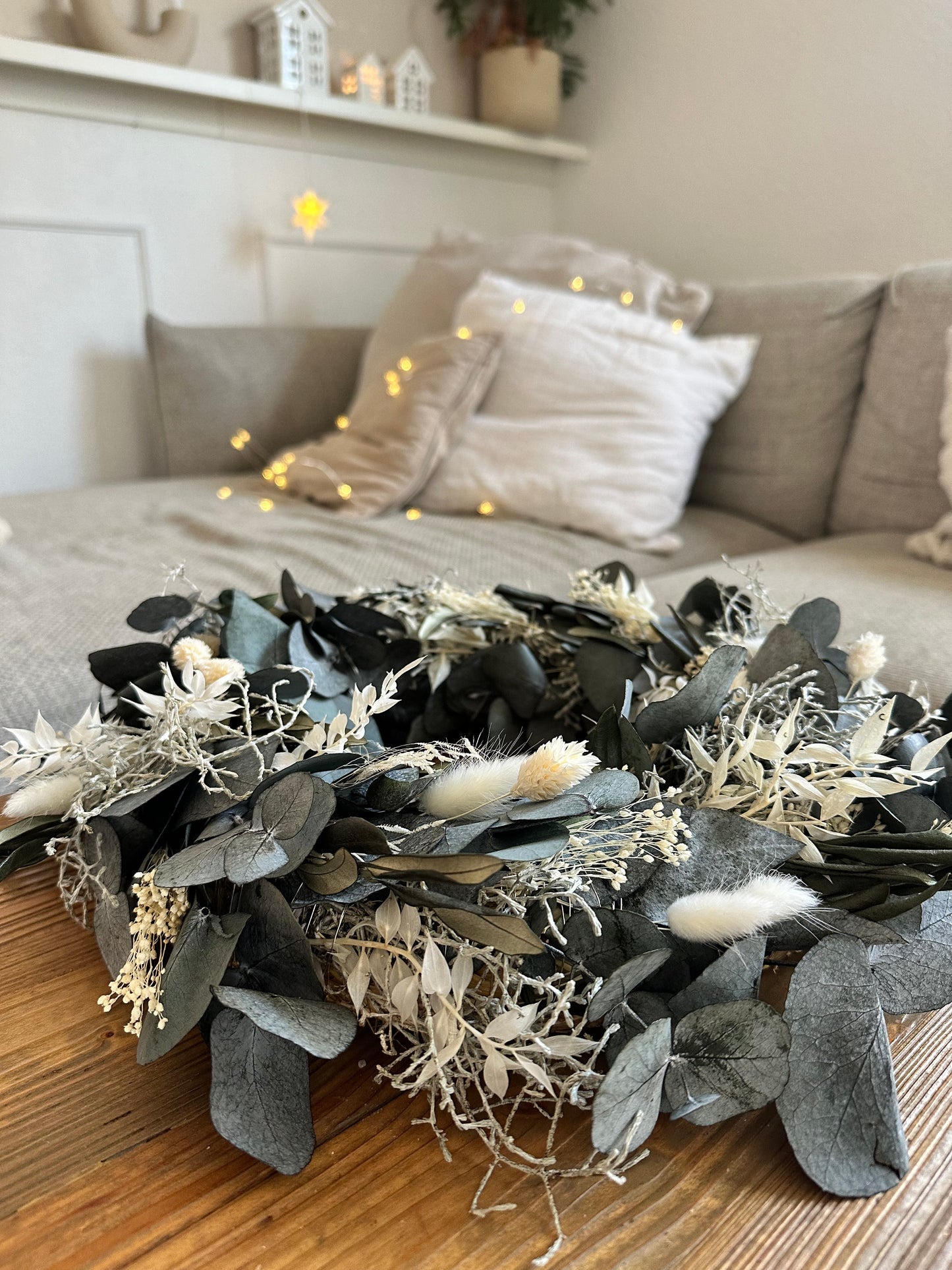 Moderner Trockenblumen-Adventskranz mit Olivenzweigen – lizasliving Concept Store