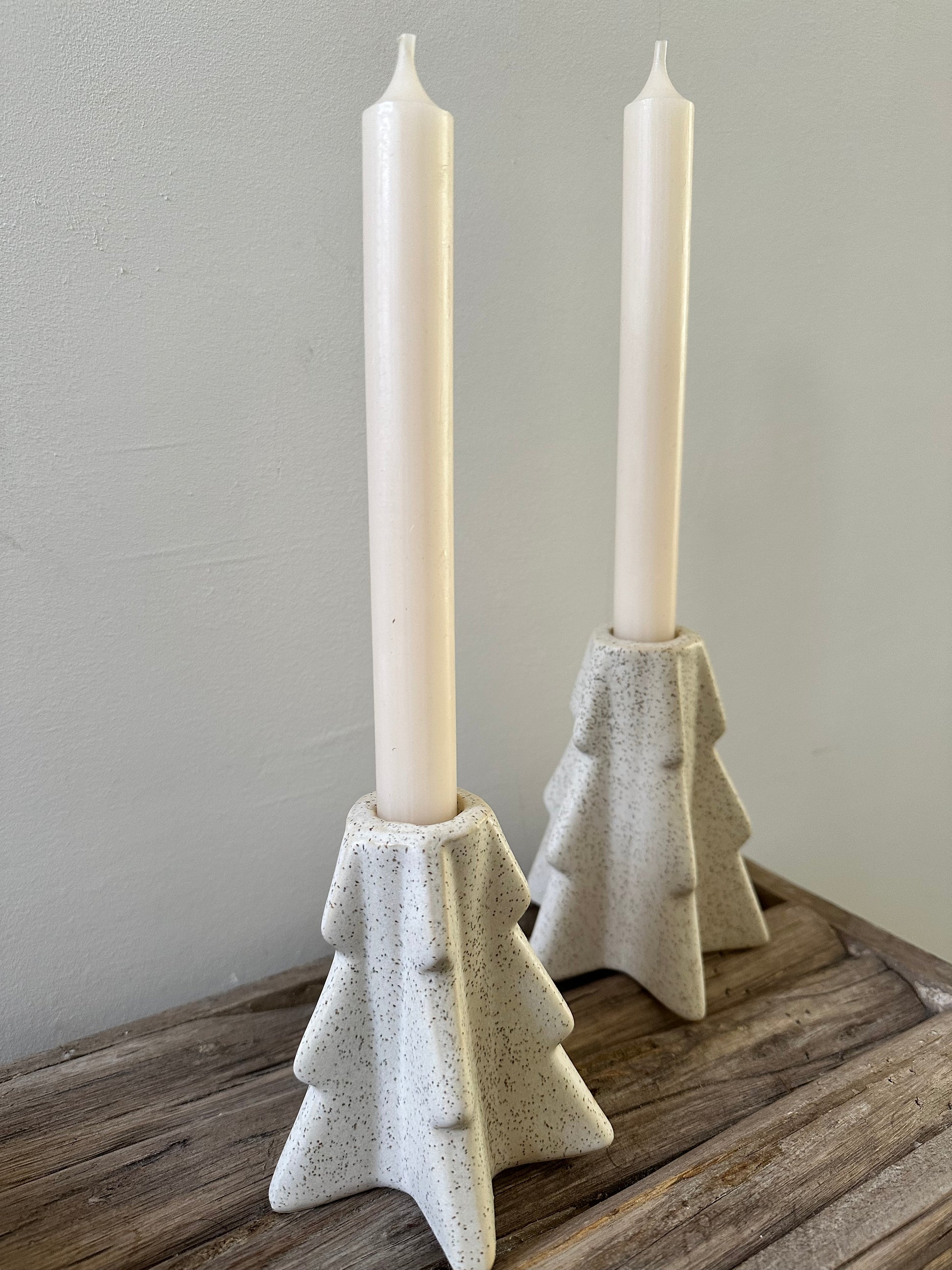 Stabkerzenhalter in Tannenform