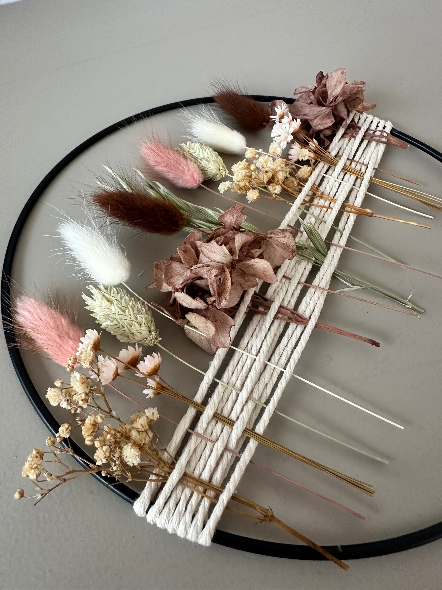 Metallring mit Trockenblumen Herbst | natur braun rosa Trockenblumenkranz