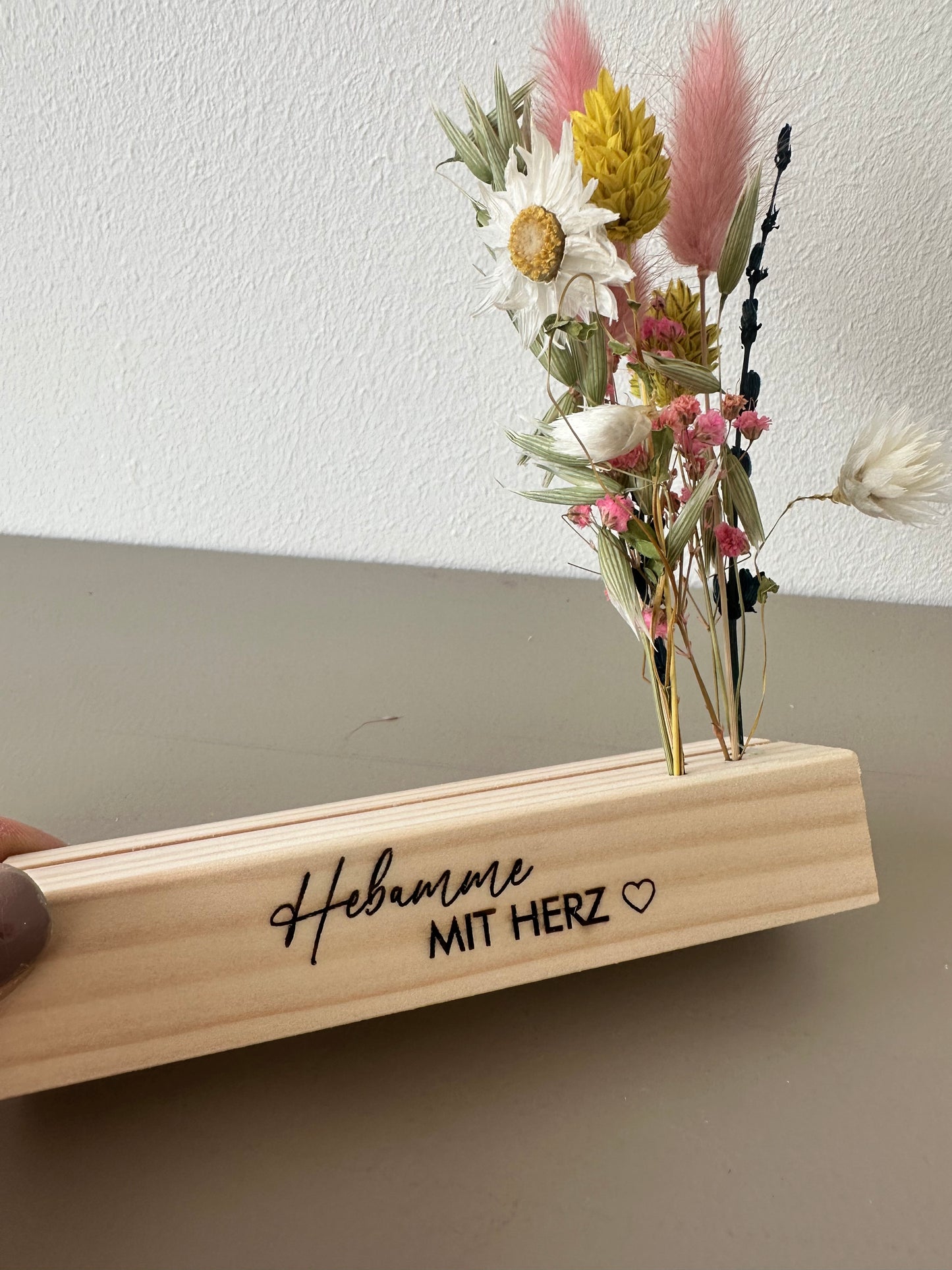 Mini Blumenleiste und Fotohalter Hebamme mit Herz