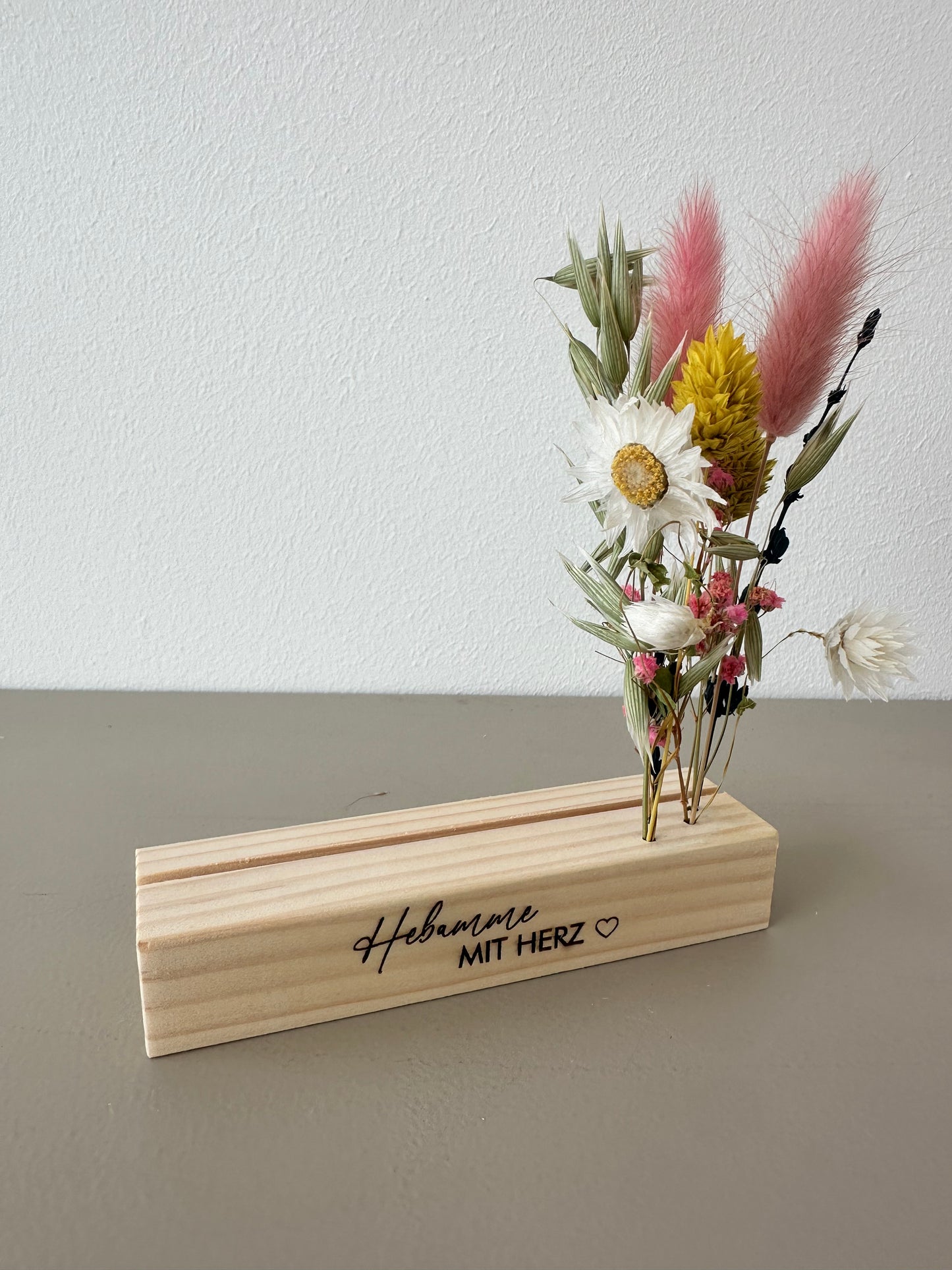 Mini Blumenleiste und Fotohalter Hebamme mit Herz