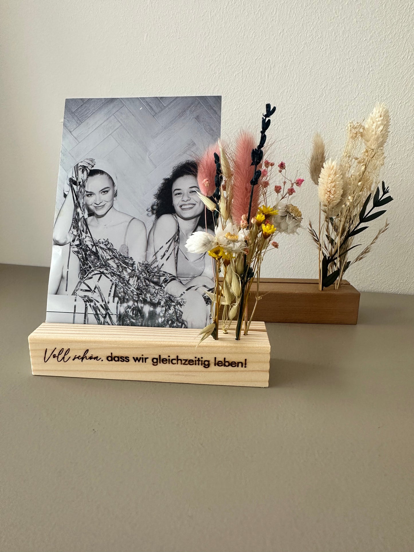 Mini Blumenleiste und Fotohalter | Voll schön, dass wir gleichzeitig leben