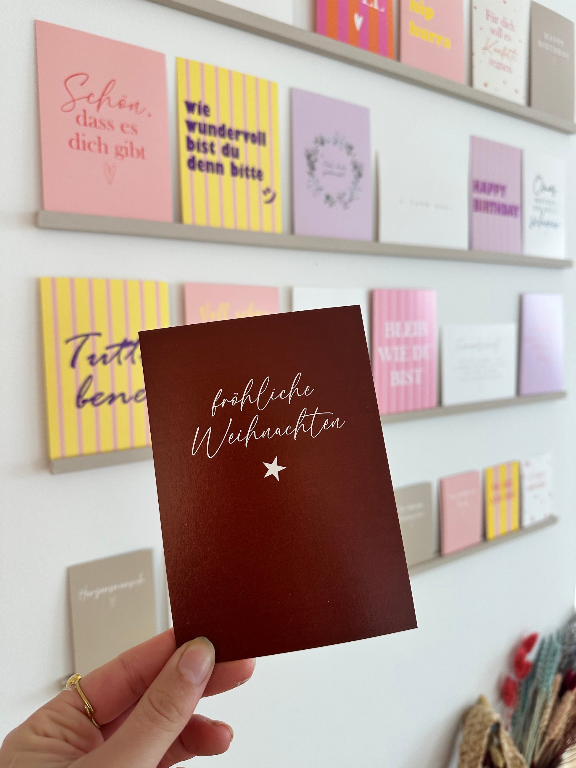 Postkarte Weihnachten in Rot – Grußkarte für festliche Weihnachtsgrüße