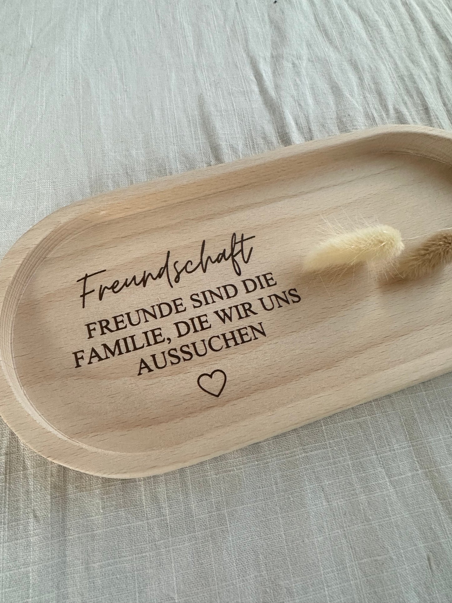 Tablett mit Gravur | Freundschaft | Freunde sind die Familie, die wir uns aussuchen