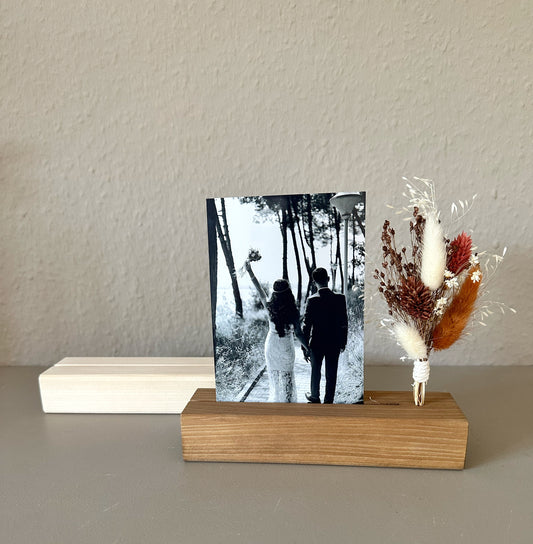 Flower bar and photo/card holder with dried flowers 