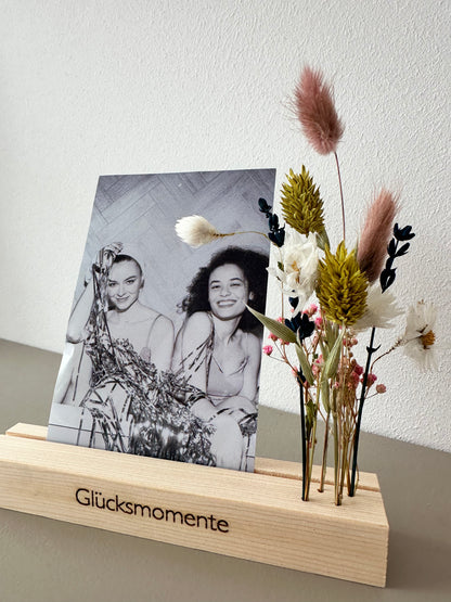 Kartenständer Fotoständer Glücksmomente mit Trockenblumen aus Holz