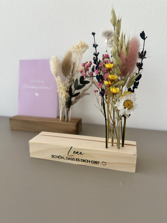 Personalisierter Kartenständer Geschenk Freundin Gravur | Miniblumenleiste Kartenhalter Schön, dass es dich gibt
