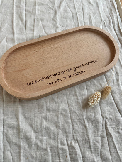 Hochzeitsgeschenk Tablett mit personalisierter Gravur