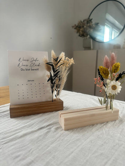 Kalender für Tisch oder Schreibtisch oder Regal, dekorativ mit 12 Sprüchen und Trockenblumen als Geschenkidee