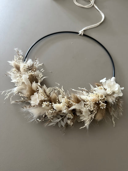 Trockenblumenkranz braun, beige, weiß
