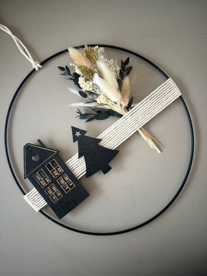 Trockenblumenring als stilvolle Geschenkidee für Freunde und Familie