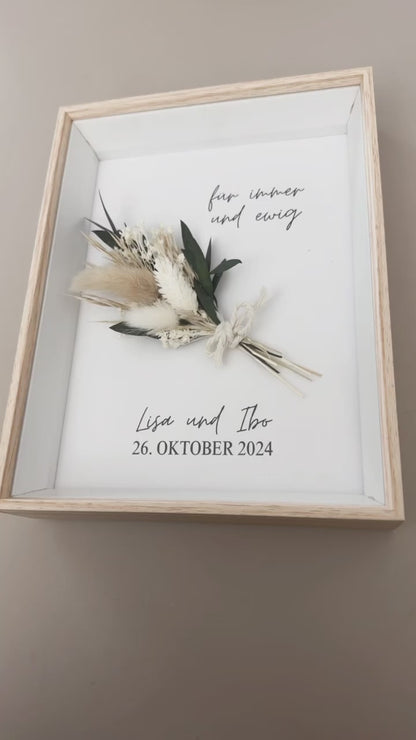 Bilderrahmen mit Trockenblumenstrauß personalisierbar | Hochzeitsgeschenk