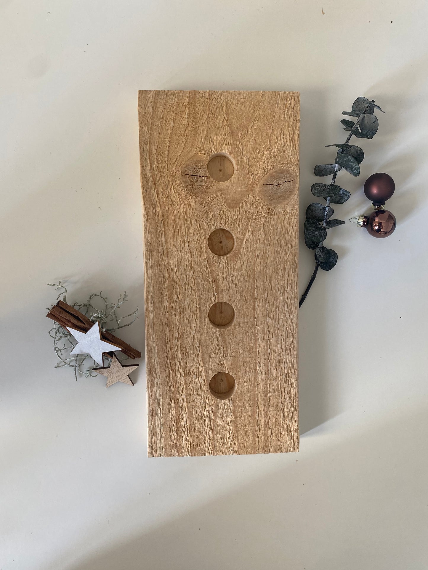 Candle board made from recycled wood | advent wreath