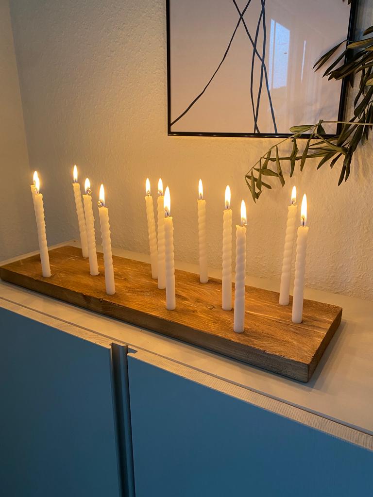 Kerzenbrett aus recyceltem Holz für Baumkerzen -