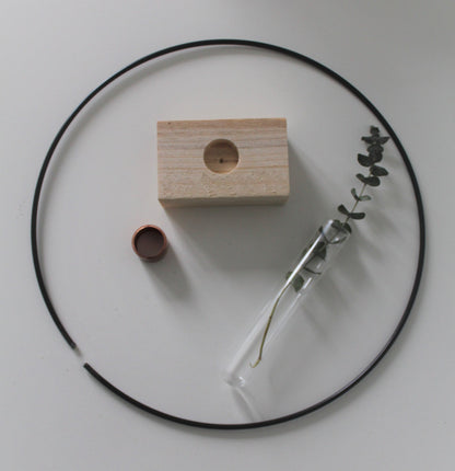 Kerzenhalter und Reagenzglashalter Ring aus Holz - Wohnaccessoire