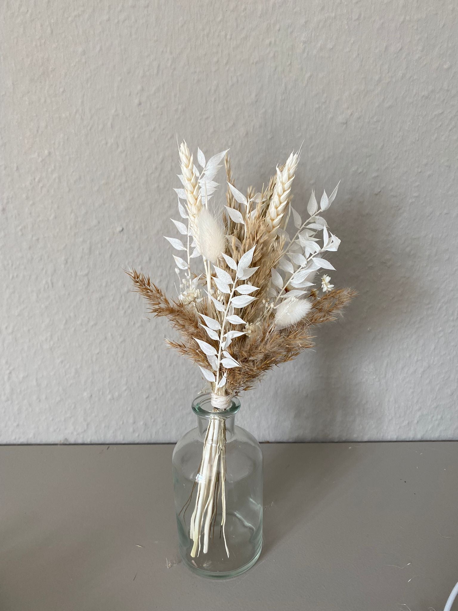 Kleiner Trockenblumenstrauß beige weiß - Trockenblumen
