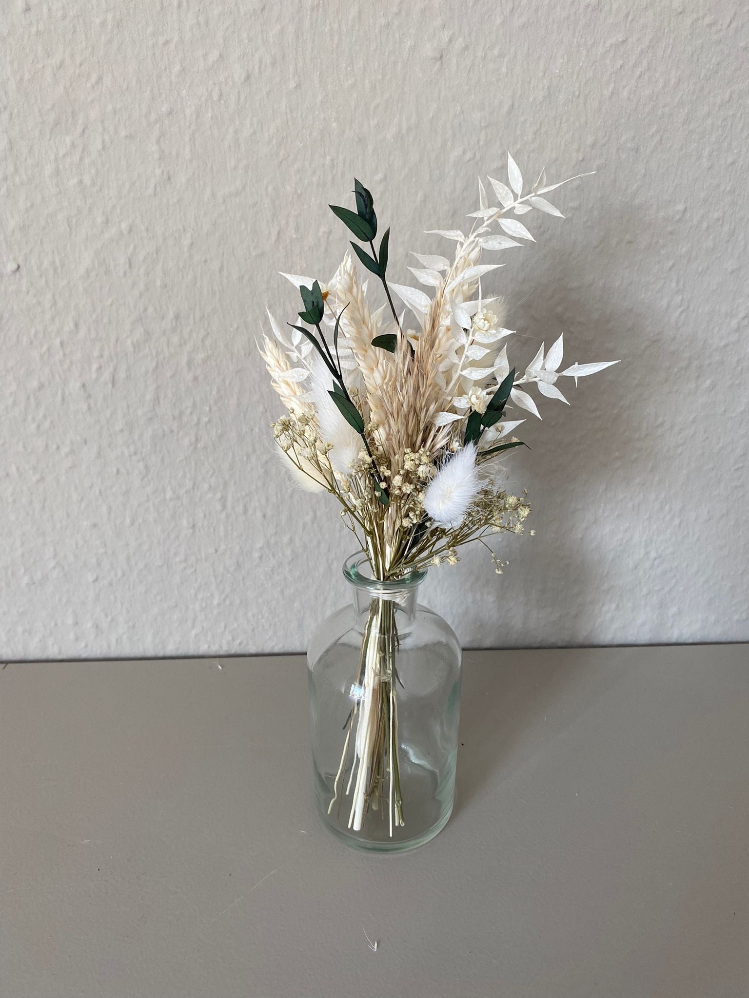 Kleiner Trockenblumenstrauß beige weiß grün - Trockenblumen