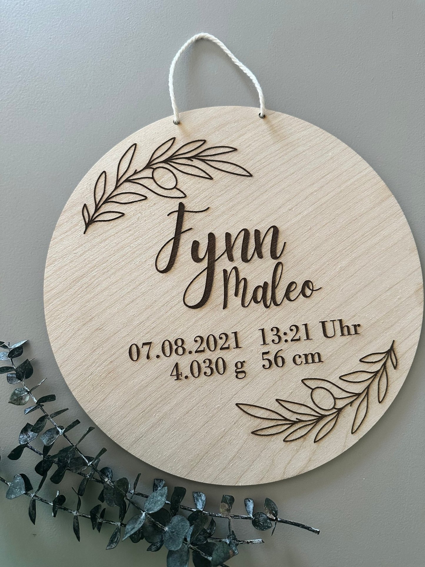 personalisiertes Holzschild mit Geburtsdaten - Wohnaccessoire