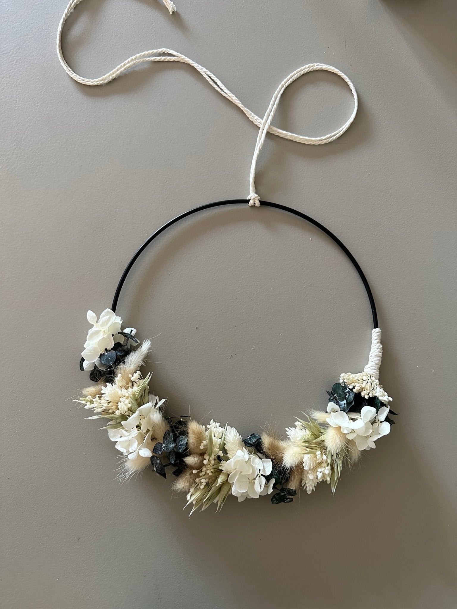 Trockenblumenkranz weiß, beige und natur - Trockenblumen
