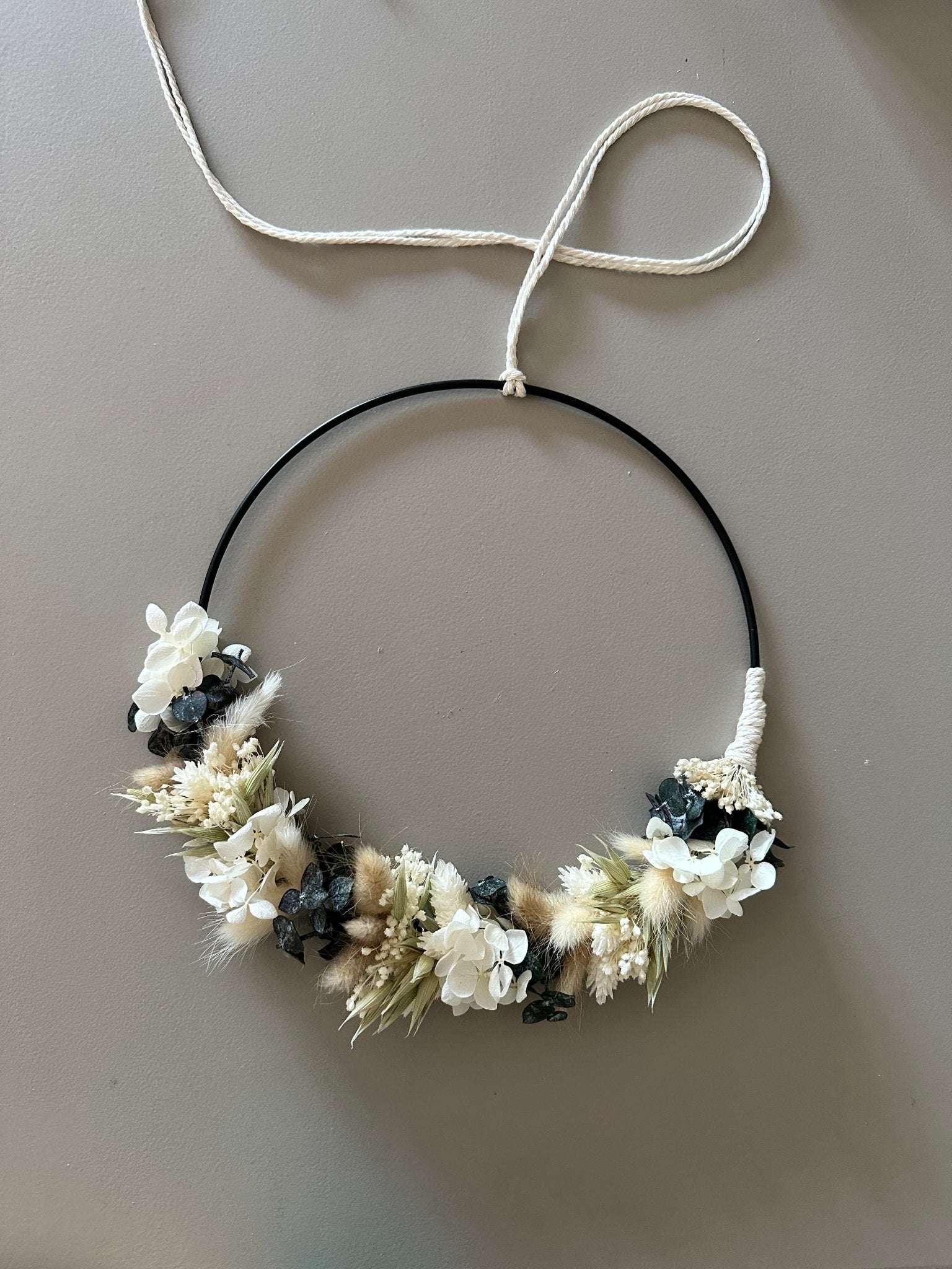 Trockenblumenkranz weiß, beige und natur - Trockenblumen