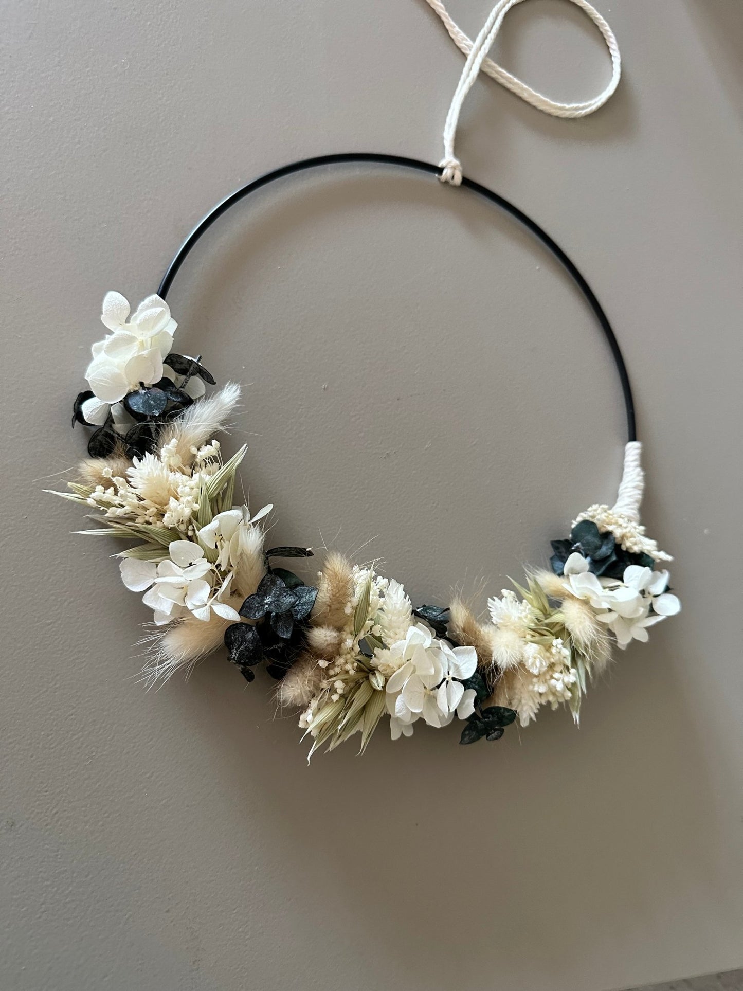 Trockenblumenkranz weiß, beige und natur - Trockenblumen